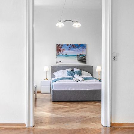 Appartamento Brilliant 2Br Apt. Near Akh-Hospital Vienna Esterno foto