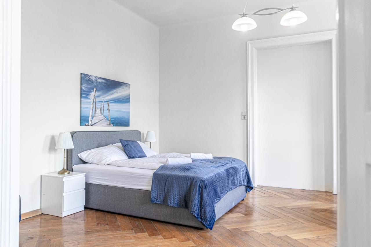 Appartamento Brilliant 2Br Apt. Near Akh-Hospital Vienna Esterno foto