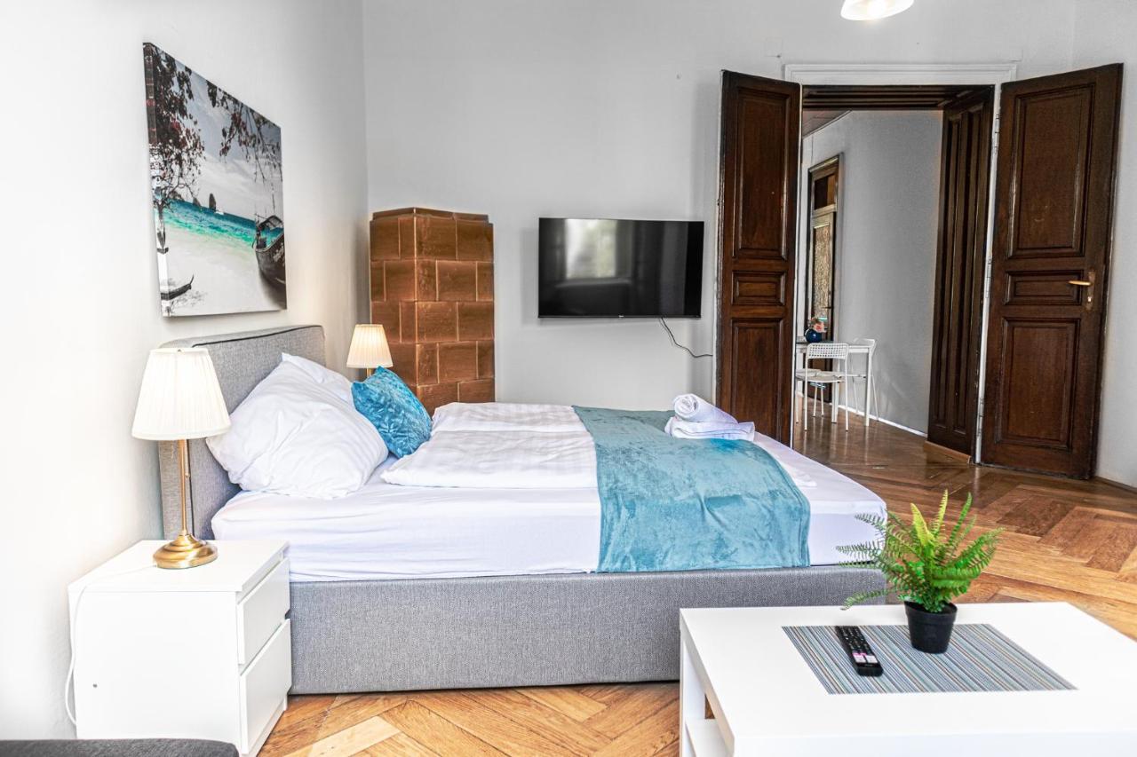 Appartamento Brilliant 2Br Apt. Near Akh-Hospital Vienna Esterno foto
