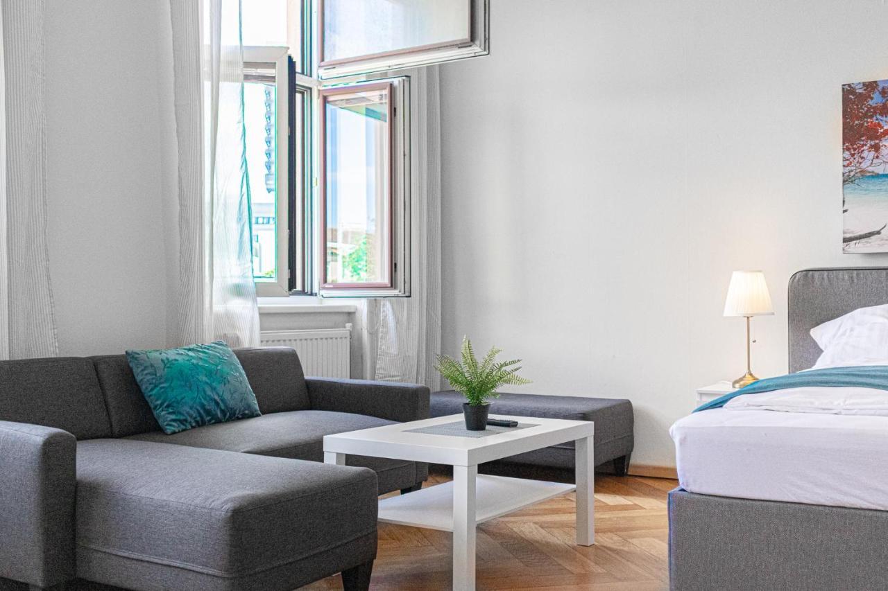 Appartamento Brilliant 2Br Apt. Near Akh-Hospital Vienna Esterno foto